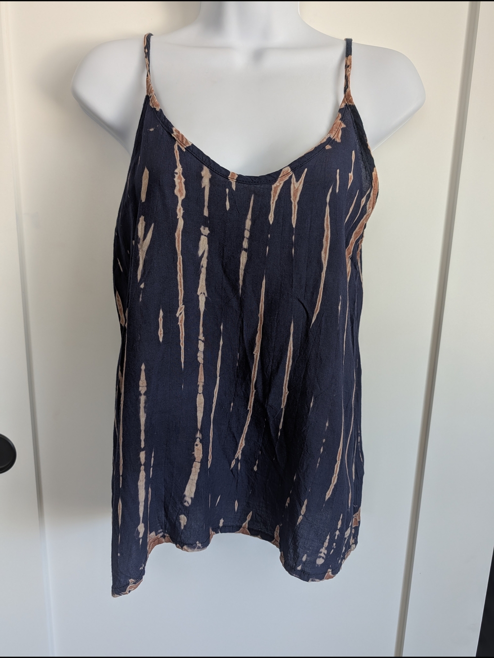 Women's Navy Blue Tie-Dye Spaghetti Strap Tank Top